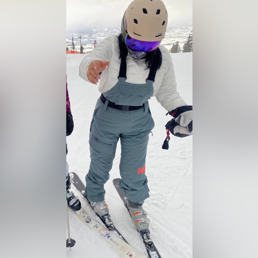Helly Hansen Powderqueen Bib Pant Sz M.